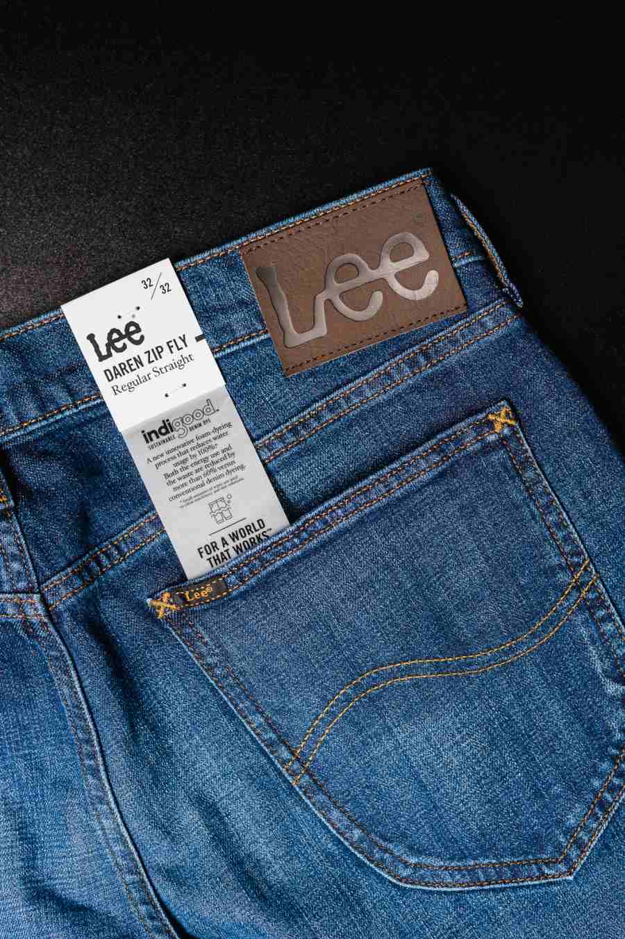 Kieszeń oryginalnych jeansów Lee