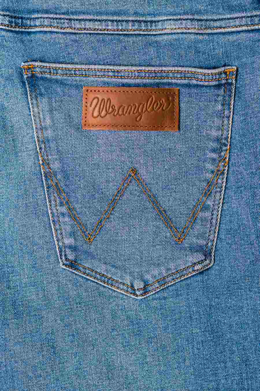 kieszeń oryginalnych jeansów Wrangler