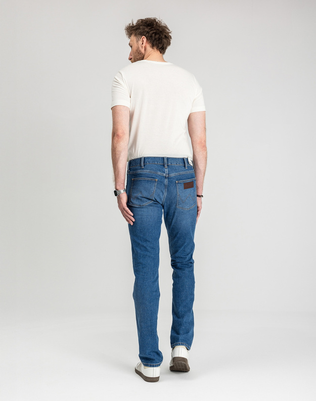 MESKIE SPODNIE  WRANGLER GREENSBORO OAKWOOD BLUE 112371374