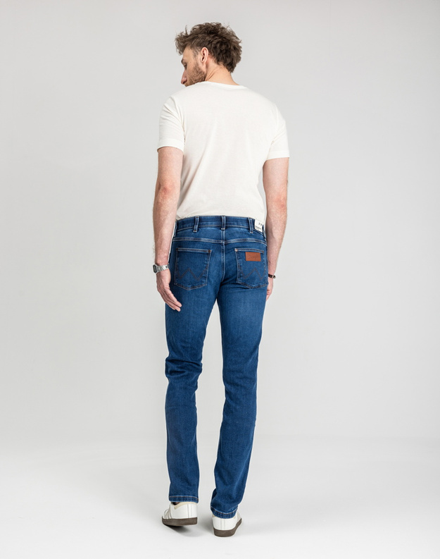 MESKIE SPODNIE  WRANGLER GREENSBORO DANDELION SUMMER 112364419