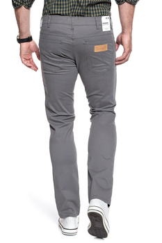 WRANGLER SPODNIE MĘSKIE GREENSBORO QUIET GREY W15QWA172 112127115