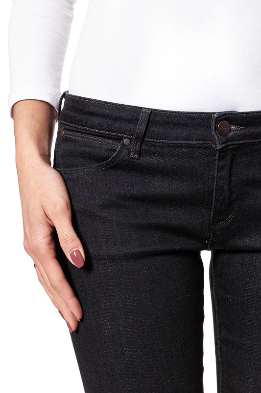 WRANGLER MOLLY STRAIGHT BLACK W26F-LI-55G