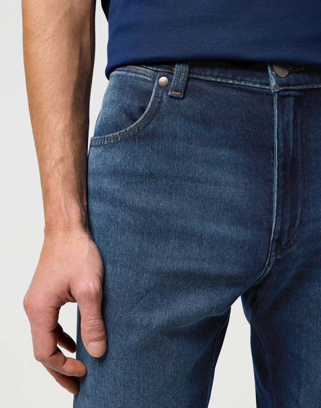 MESKIE SPODNIE  WRANGLER RIVER FOG 112370922