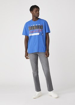 MĘSKI T-SHIRT WRANGLER SS CAR TEE WRANGLER BLUE W7APGFX05 112131358