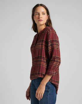 DAMSKA KOSZULA MATERIAŁOWA LEE ESSENTIAL BLOUSE REDRUM L45VZAOW 112110641