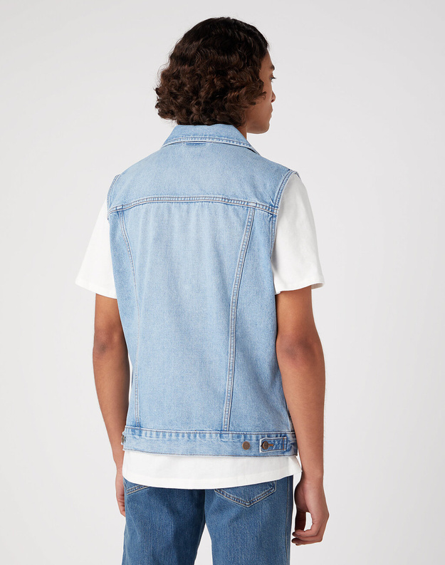 WRANGLER DENIM VEST MĘSKA KAMIZELKA JEANSOWA BEZRĘKAWNIK JEANS LOGO BLUE W44773Y97 112330850