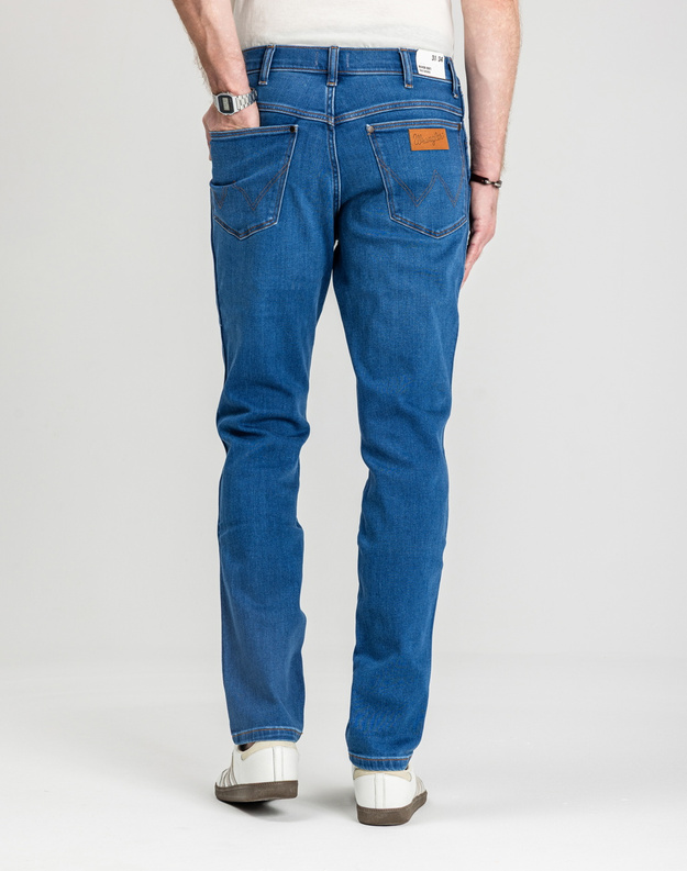 WRANGLER RIVER MĘSKIE SPODNIE JEANSOWE JEANSY DŻINSY RUSTIC W112361300