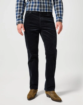 WRANGLER TEXAS MĘSKIE SPODNIE SZTRUKSOWE BLACK 112356789 W121016329