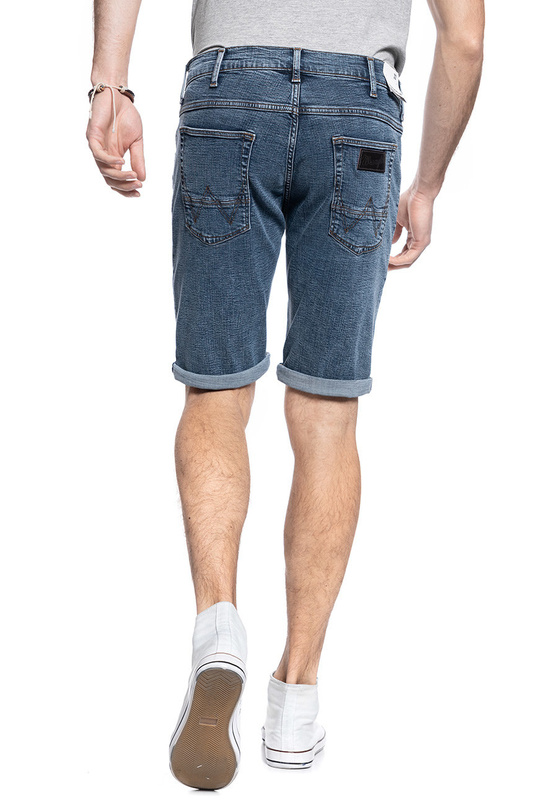 WRANGLER SPODNIE MĘSKIE COLTON SHORTS SLING SHOT W15VJP251 112127167