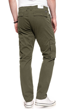WRANGLER SPODNIE MĘSKIE CARGO IVY GREEN W15EA4XIX 112126802
