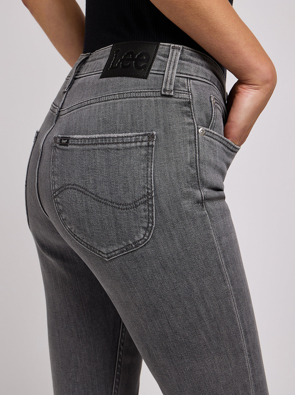 LEE DAMSKIE SPODNIE JEANSOWE LEE ELLY ASH STONE 112349598