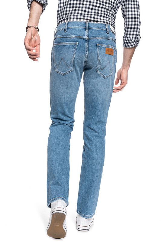 WRANGLER SPODNIE MĘSKIE GREENSBORO MID SUMMER BLUE W15QV712Z 112127106