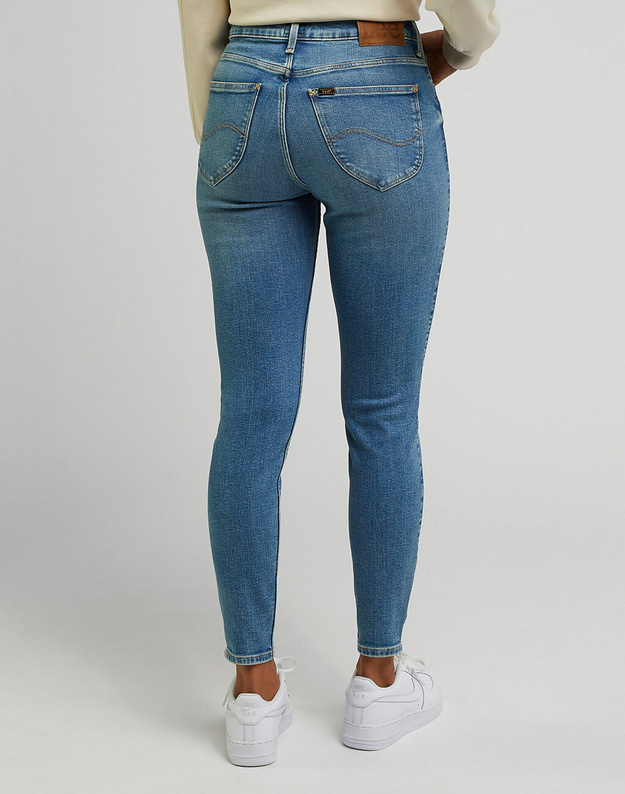 LEE DAMSKIE SPODNIE JEANSOWE JEANSY SCARLETT HIGH ZIP BRIGHT STORMS L31BGUD40