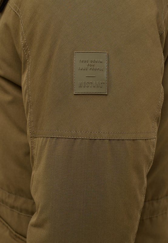 MĘSKA KURTKA ZIMOWA PARKA MUSTANG Daniel Classic Parka Beech 1014180 6426