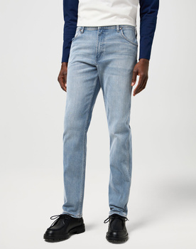 MESKIE SPODNIE  WRANGLER GREENSBORO GREY LIGHT 112370850