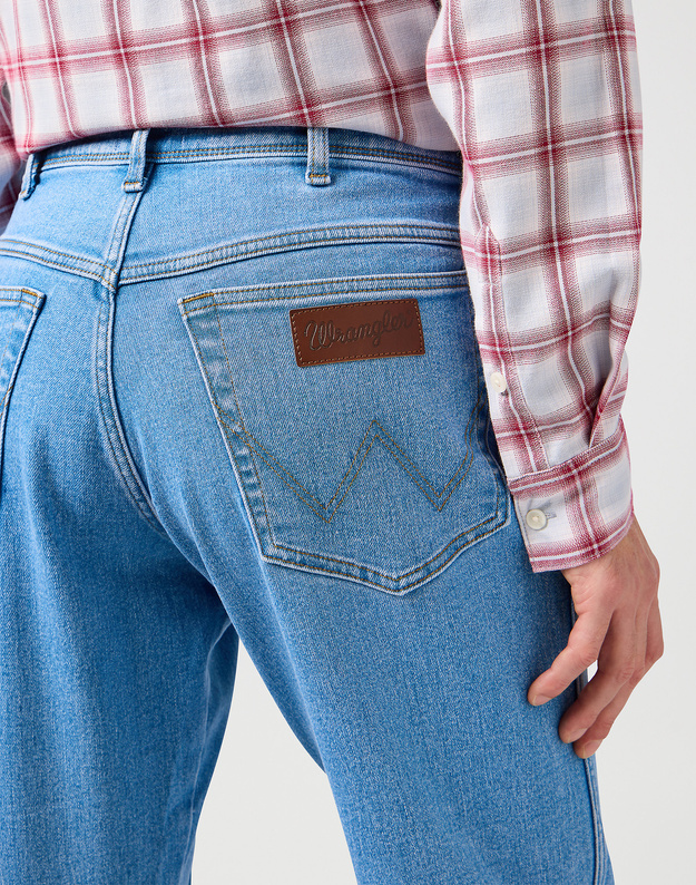 WRANGLER MĘSKIE SPODNIE JEANSOWE TEXAS SKYLINE SPLASH 112362344