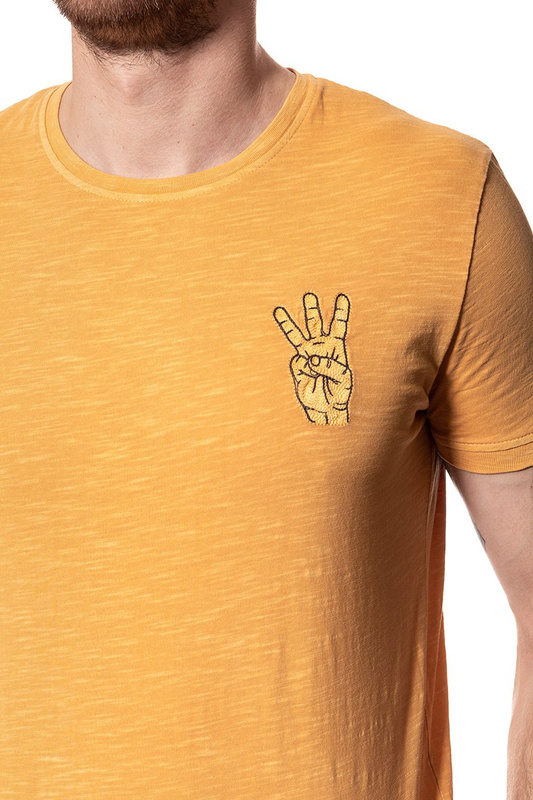 KOSZULKA WRANGLER OVERDYE HAND TEE AMBER YELLOW W7B48EBUY 112131486