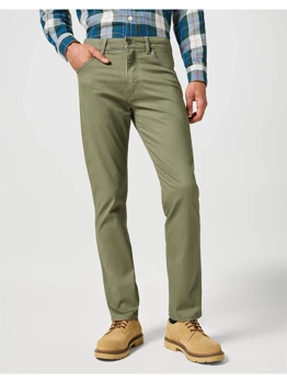 WRANGLER MĘSKIE SPODNIE MATERIAŁOWE LARSTON DUSTY OLIVE 112356816 W18S014024