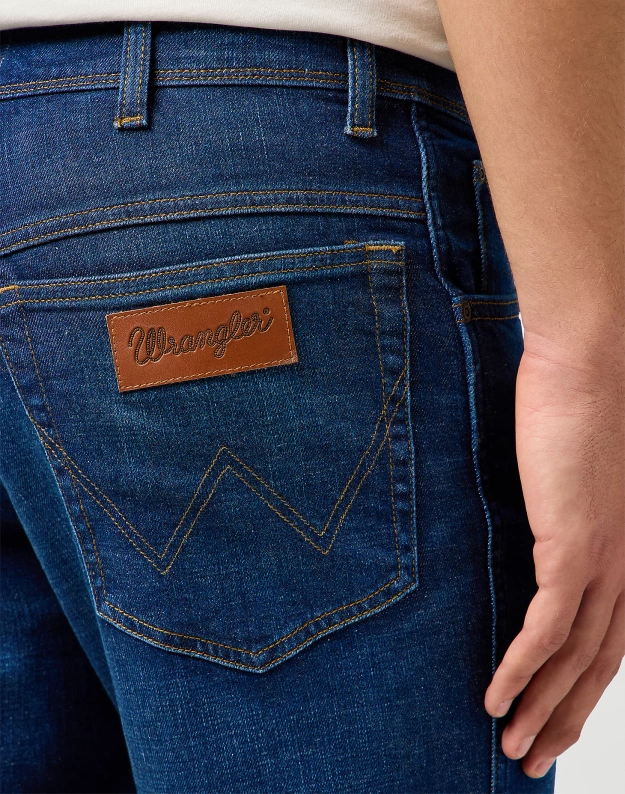 WRANGLER MĘSKIE SPODNIE JEANSOWE WRANGLER TEXAS BLUE ABYSS 112364456