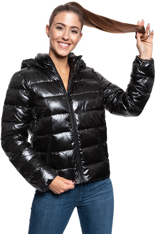 DAMSKA KURTKA PRZEJŚCIOWA WRANGLER SHORT PUFFER BLACK W4N1V0100 112129158