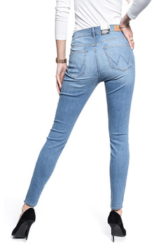 SPODNIE DAMSKIE WRANGLER SKINNY HIGH RISE STAYIN' LIGHT W27HJM96D 112128089