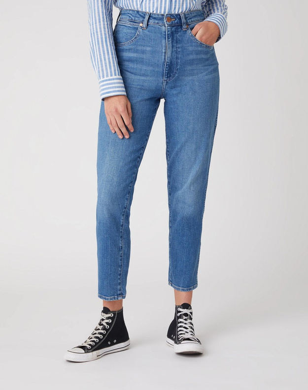 SPODNIE DAMSKIE WRANGLER MOM JEANS SUMMER HAZE W246C427G 112127936