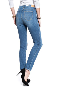 WRANGLER BOYFRIEND SOFT WORN W27MGR12P 112128169
