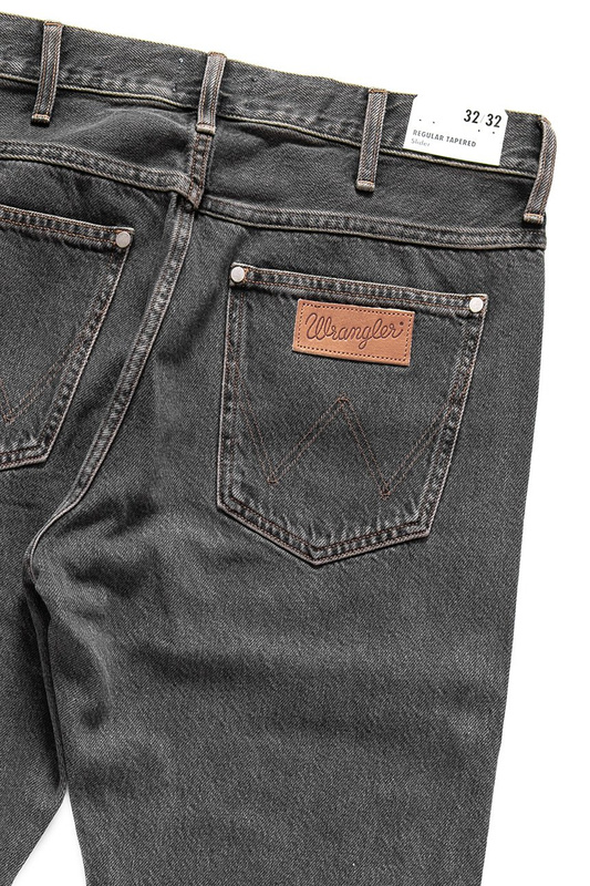 WRANGLER SPODNIE MĘSKIE SLIDER DESERT BLACK W18RRJ26N 112127391