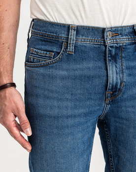 MUSTANG VEGAS SLIM MĘSKIE SPODNIE JEANSOWE JEANSY DŻINSY DENIM BLUE 1015350 5000 682