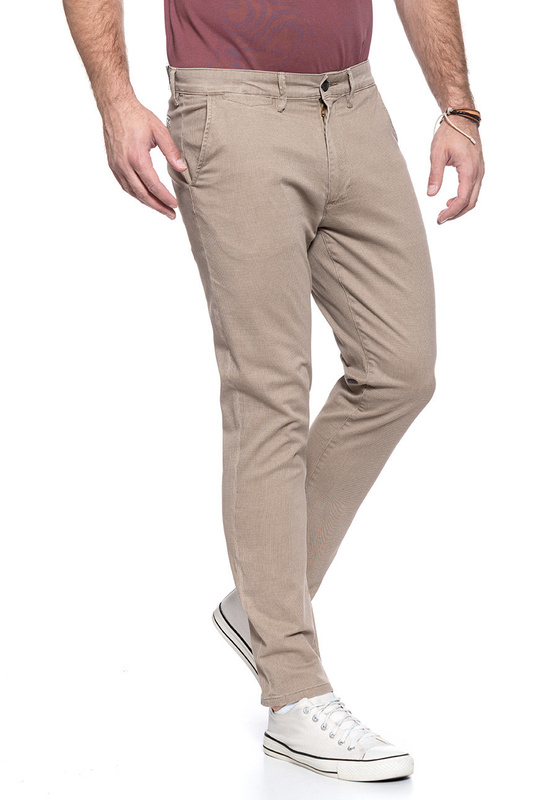WRANGLER SPODNIE MĘSKIE CHINO DESERT TAUPE W16LSK22G 112127323