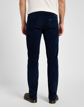 LEE DAREN ZIP FLY MĘSKIE SPODNIE MATERIAŁOWE SZTRUKSOWE RIVET NAVY 112355815 L707008607