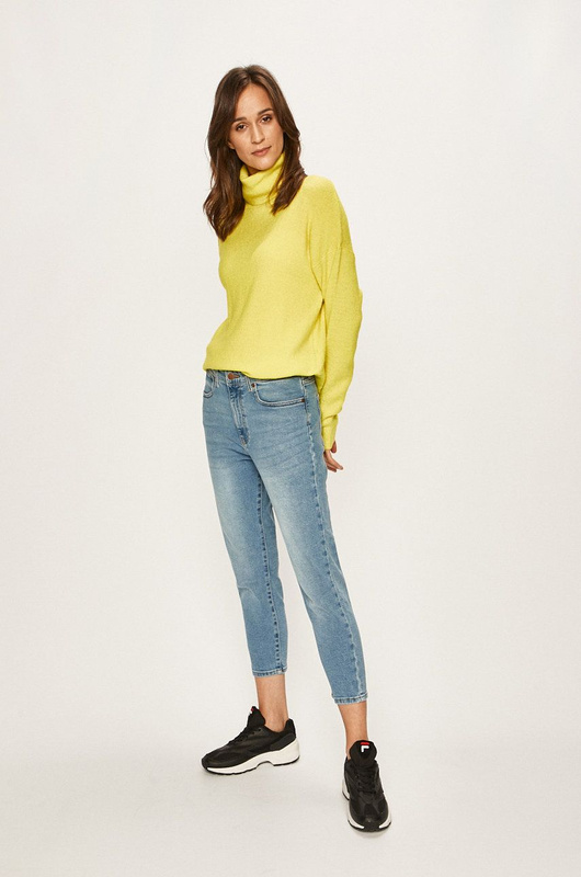 SPODNIE DAMSKIE WRANGLER BOYFRIEND DESERT SKY W251UN24Y 112127980