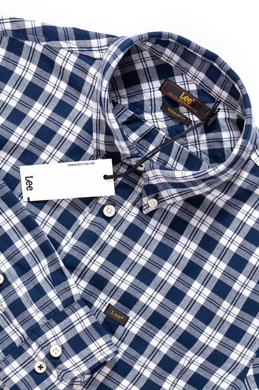 LEE BUTTON DOWN MEDIEVAL BLUE L880CY13
