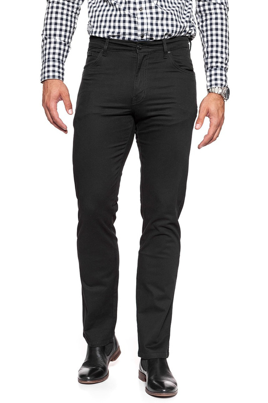 WRANGLER SPODNIE MĘSKIE TEXAS STRETCH BLACK W121AP100
