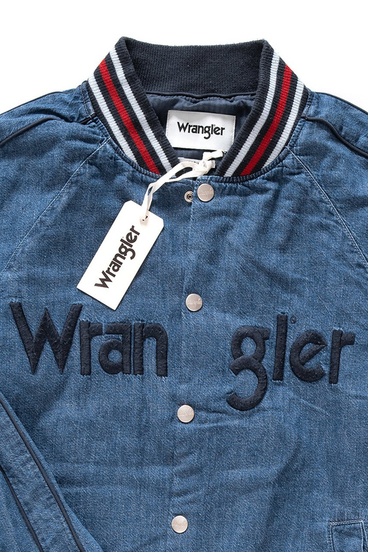 WRANGLER BOMBER JACKET RETRO ACTIVE W470FD123 112128994