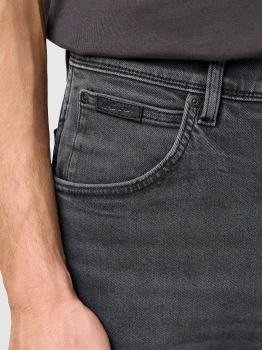 WRANGLER MĘSKIE SPODNIE JEANSOWE WRANGLER TEXAS SLIM WHISPERED WASH 112362467