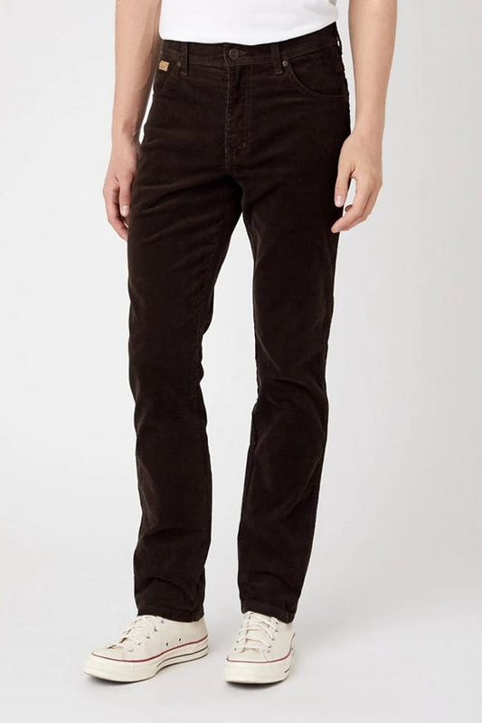 WRANGLER TEXAS SLIM MĘSKIE SPODNIE SZTRUKSOWE SZTRUKS COFFEE BEAN W12SECH31 112320131