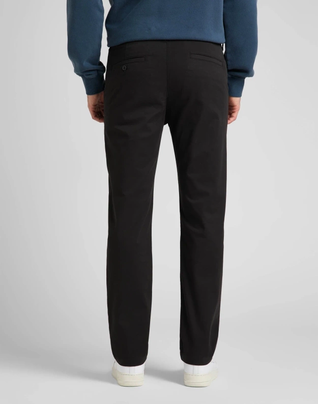 MESKIE SPODNIE MATERIAŁOWE LEE REGULAR CHINO BLACK 112322422