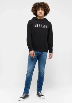 Męska bluza nierozpinana Mustang Style Bronson Black 1014687 4142