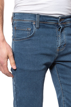 SPODENKI MĘSKIE MUSTANG Chicago Short DENIM BLUE 1006166 5000 680