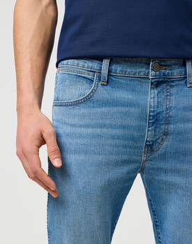 MESKIE SPODNIE WRANGLER LARSTON COASTAL BLUE 112371569