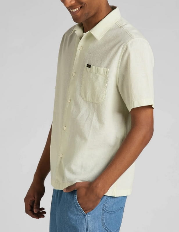 LEE RESORT SHIRT MĘSKA KOSZULA Z KRÓTKIM RĘKAWEM CANARY GREEN L67PORUX 112145411