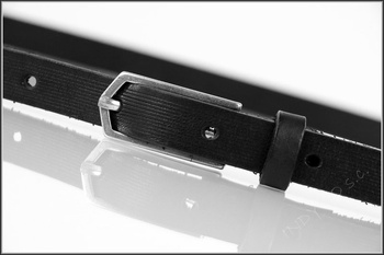 LEE THIN CUT LINE BELT BLACK LW275001
