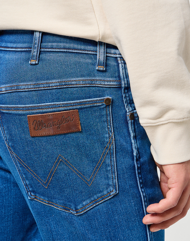 MĘSKIE SPODNIE JEANSOWE WRANGLER RIVER STERLING 112356838