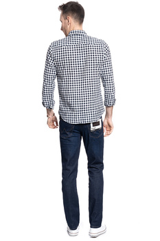 MĘSKIE SPODNIE JEANSOWE WRANGLER TEXAS SLIM SMOOTH RUN W12SAO68P 112126500