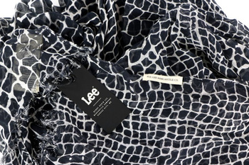 LEE ULTIMATE SCARF BLACK LW351801      $    