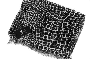 LEE ULTIMATE SCARF BLACK LW351801      $    