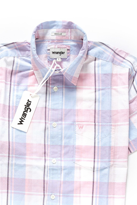 KOSZULA MĘSKA KRÓTKI RĘKAW WRANGLER SS 1PKT SHIRT CHALK PINK W5860NQWG 112129523