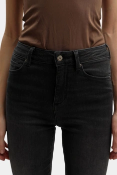 Damskie Spodnie Jeansowe Mustang Style Georgia Super Skinny Denim Black 1016903 4000 802