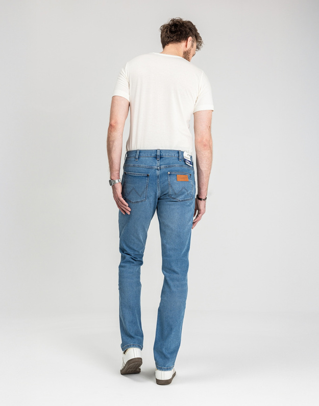 WRANGLER MĘSKIE SPODNIE JEANSOWE WRANGLER GREENSBORO COOL TWIST W15QYLZ70 112330710